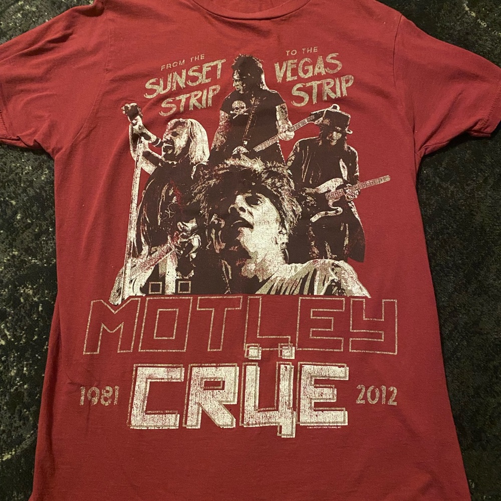 Motley Crue Las Vegas 2012 shirt sz medium